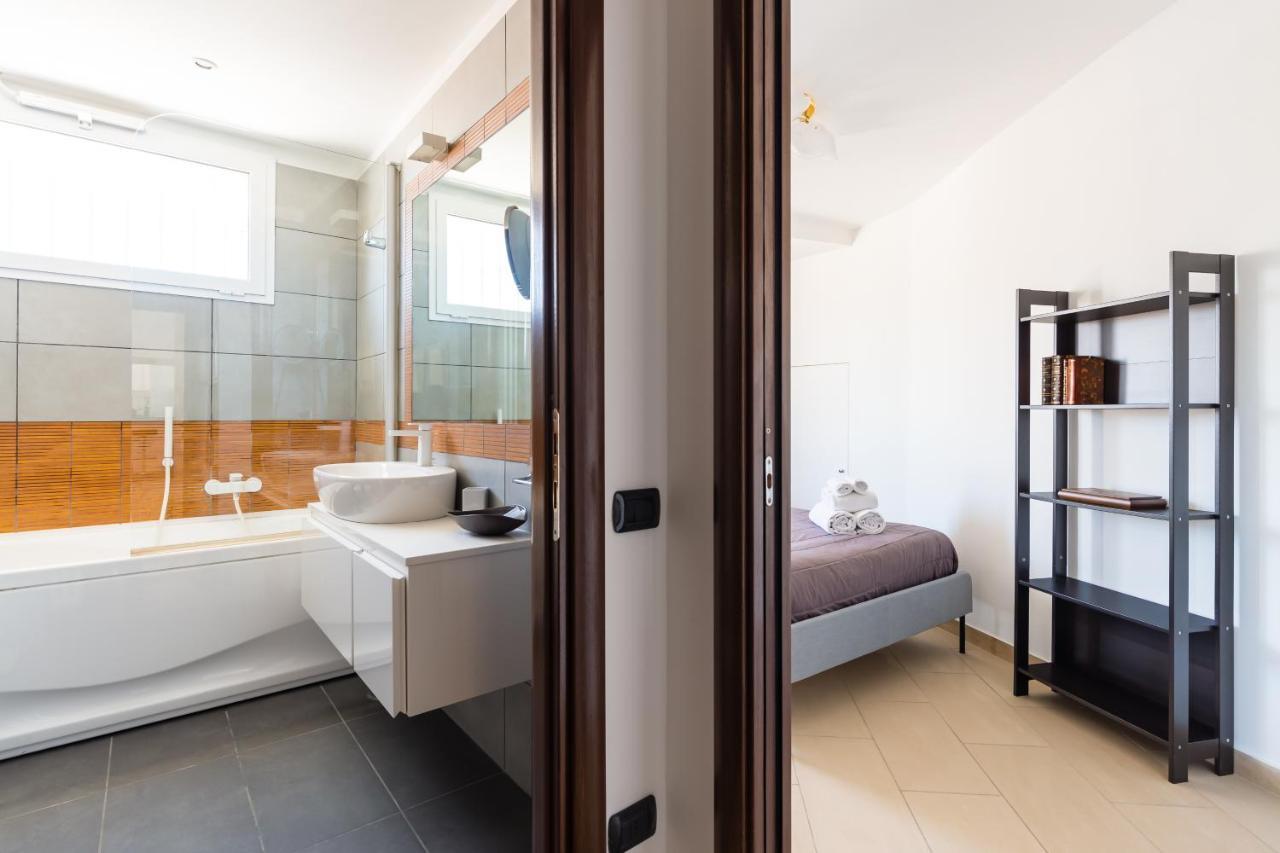 N'Attic A Vomero Penthouse Terrace By Napoliapartments المظهر الخارجي الصورة
